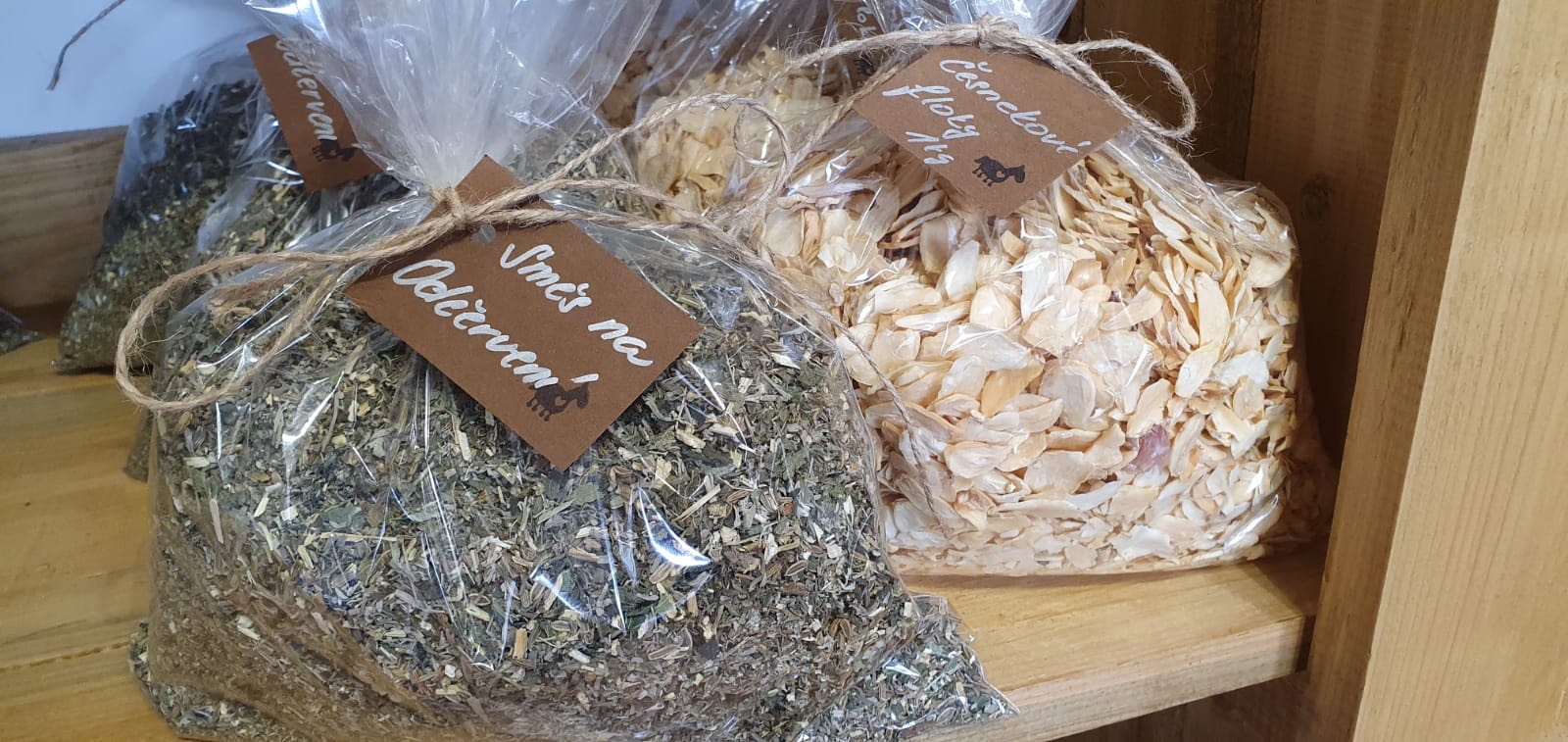 Bylinná směs odčervení 500g + česnekové floky 1kg